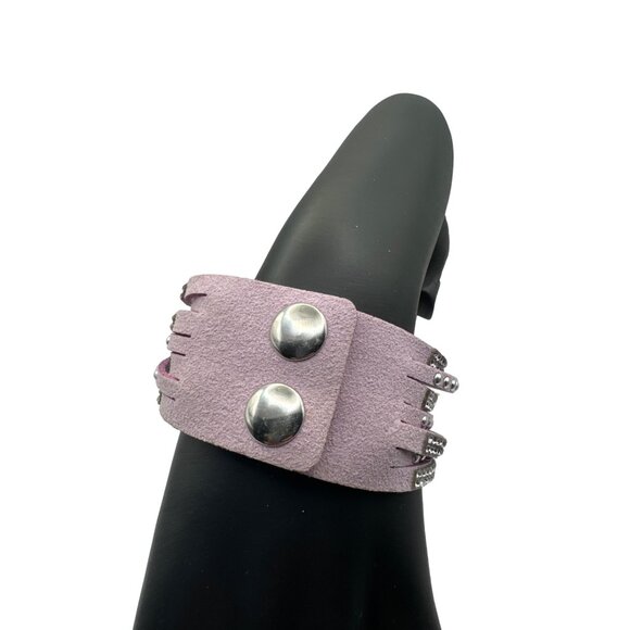 Light Purple Suede Blinged Out Rhinestone Wrap Snap Cuff Bracelet - Picture 3 of 5